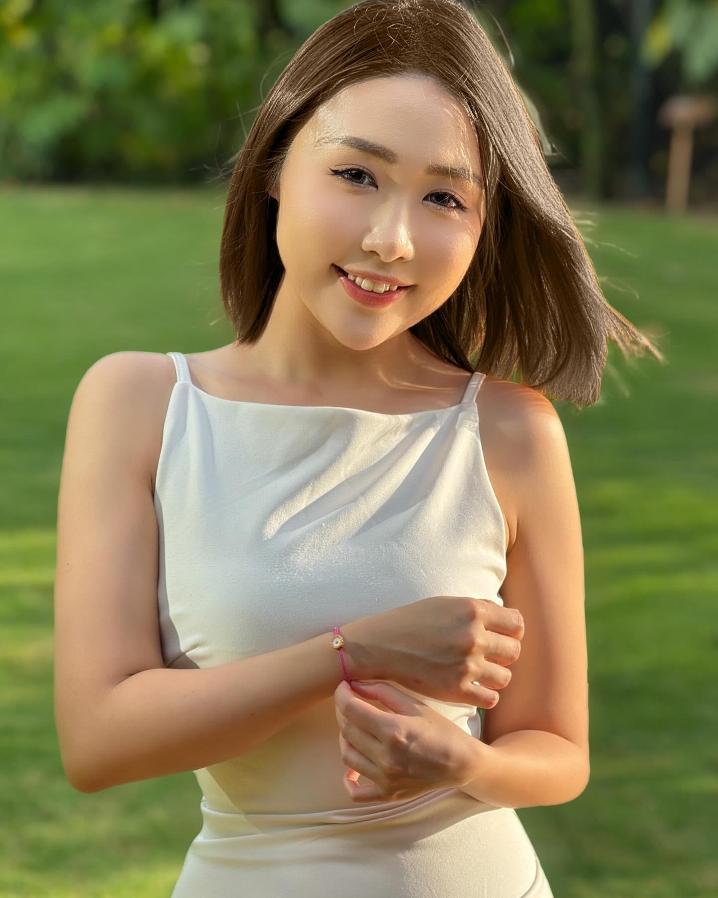 Beauty creator producing campaign content outdoors